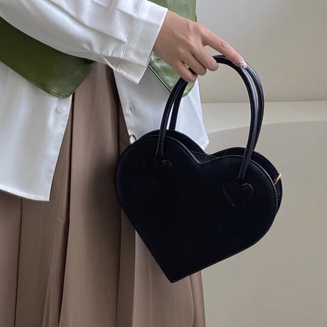 ハート型フェイクレザーbag