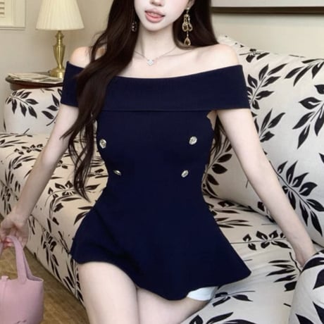 Off shoulder button tops 3色