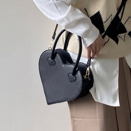 ハート型フェイクレザーbag