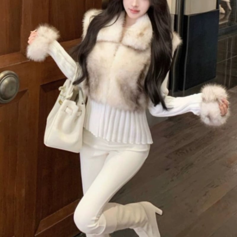 ファー付きニットトップス | ecrea