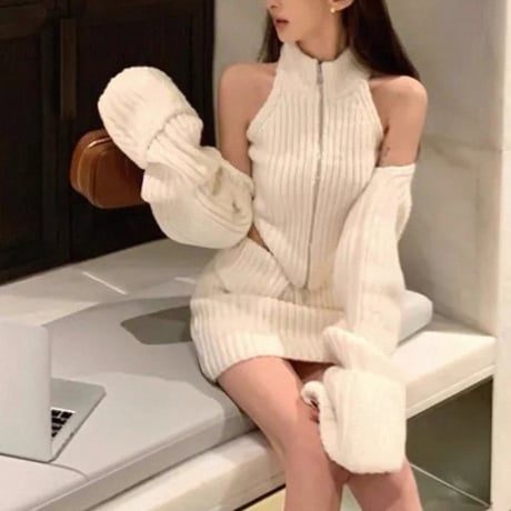 Cut-out Knit set up