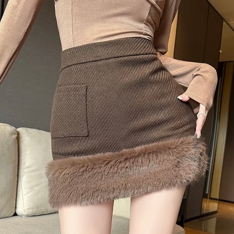 裾ファーポケット付きスカート2色