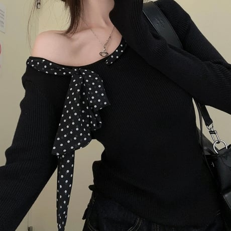 ドット×リボン black トップス
