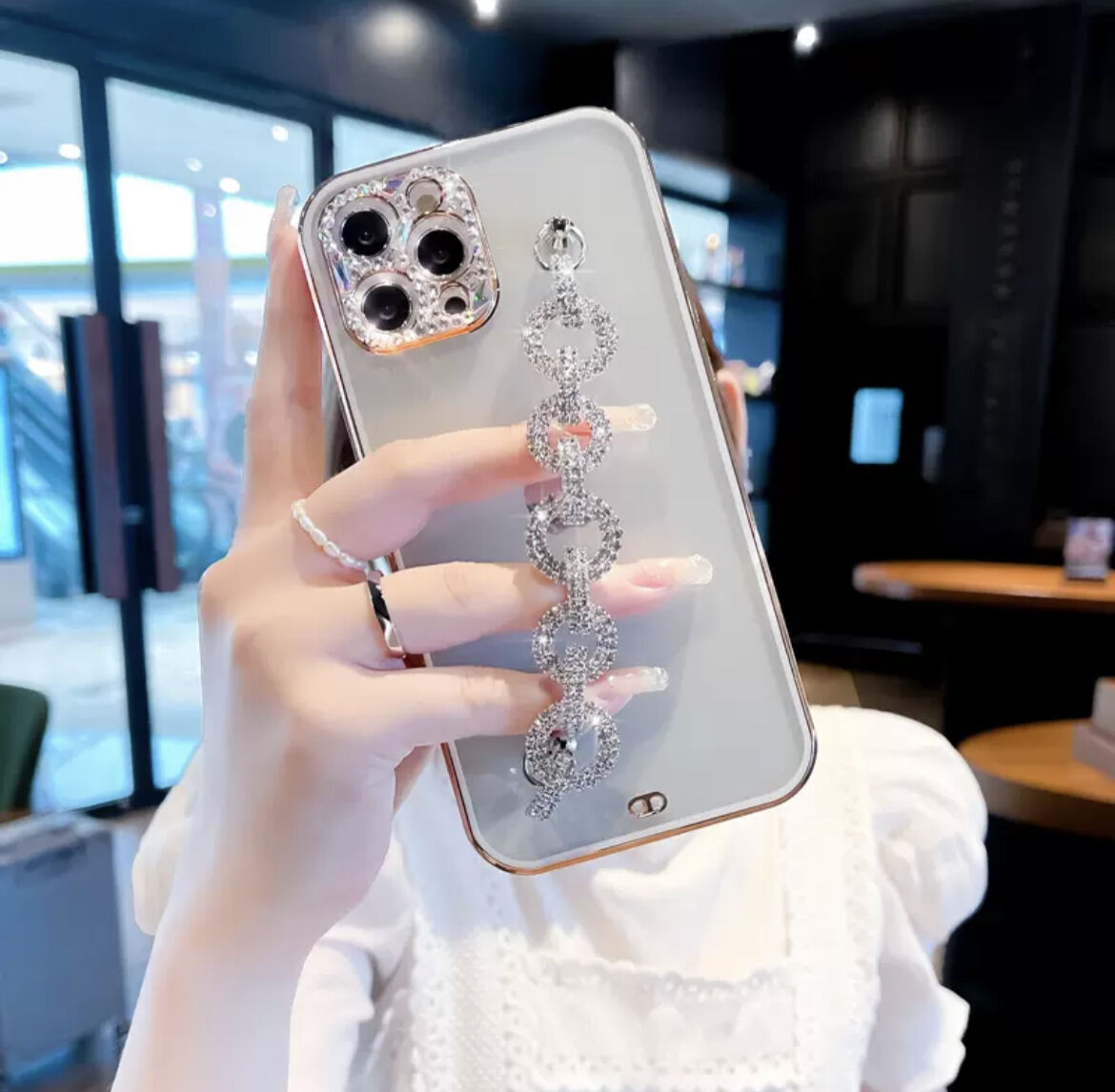 キラキラチェーン付き iPhoneケース2色 | ecrea