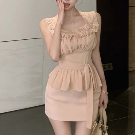 Lace Frill Peplum Set Up