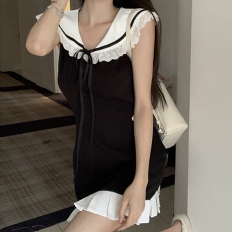 girly monotone no sleeve op