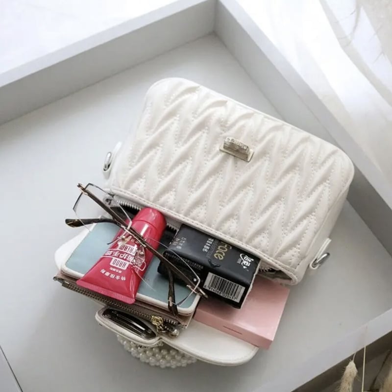 1点物♡編み物ハンドバッグ♡ピンクと白 チェック柄♡パール調♡オーダー不可です♡ パールハンドルキラキラバック2色 | ecrea