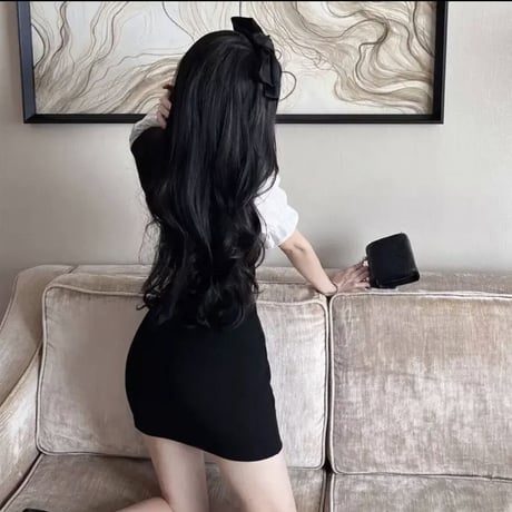 monotone girly 半袖ワンピ