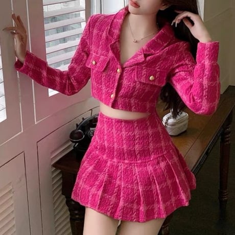 vivid pink セットアップ