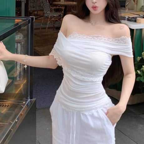 Off Shoulder Lace Drape Top 3色