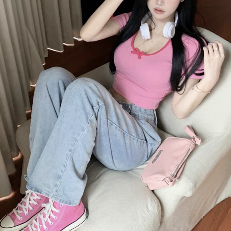 64db3a8269f94d0046f40875