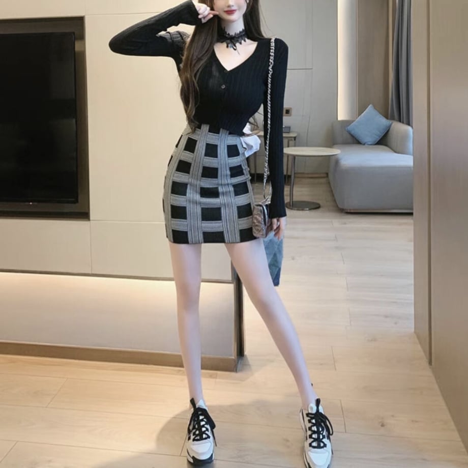 64df5ff6a06e09007f0f075c