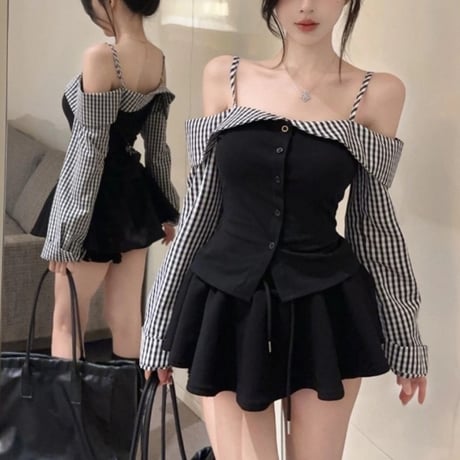 Off-Shoulder Check Top