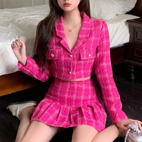 vivid pink セットアップ