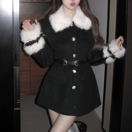 白雪りり様♡あやぽよ様ご着用♡White fur ベルト付き black コート