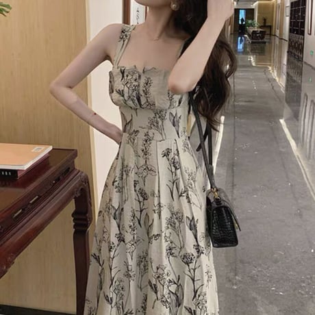 綾野あすか様ご着用♡花柄ノースリロングワンピ