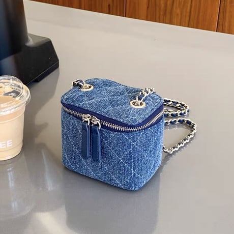 denim quilting mini bag 2色