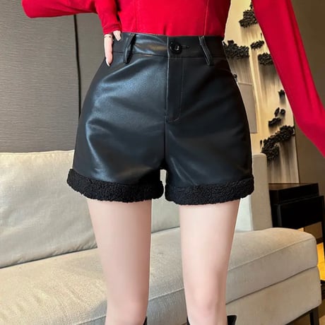 裾ボアフェイクレザーパンツ2色
