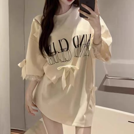 Girly lace ゆるトップス