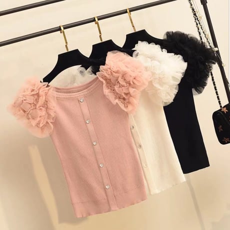 ゆりな様ご着用*.フリルショルダートップス
