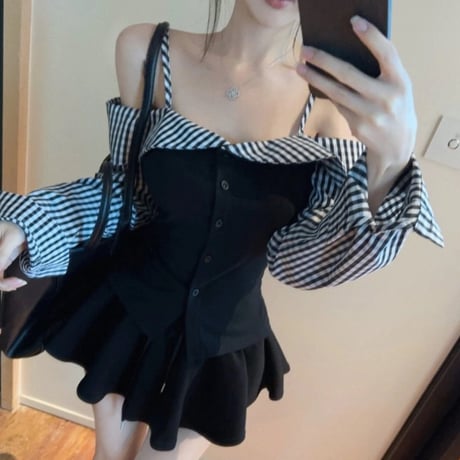 Off-Shoulder Check Top