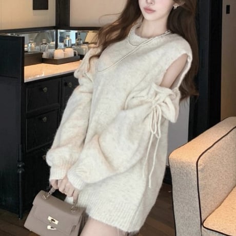Ribbon Sleeve Knit
