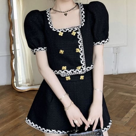 Black フラワーボタンセットアップ