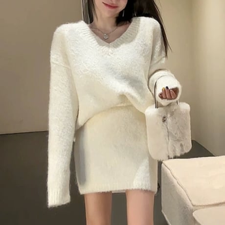 Vネックふわふわセットアップ 2色