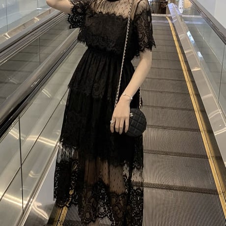 black lace medium op