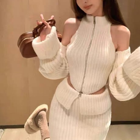 Cut-out Knit set up