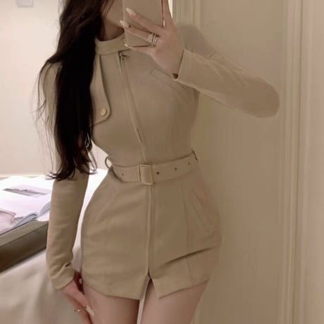 ベルト付き beige タイトワンピ