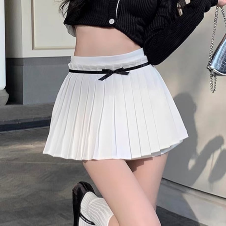 65fe90e2bd174804f0bf4a9e
