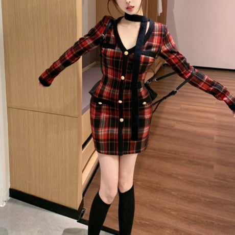 red×black チェックタイトワンピ
