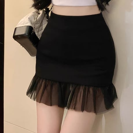 シアー裾フリルスカート