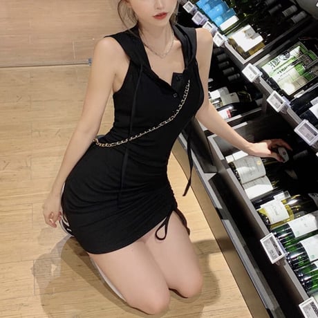 背中あきフード付きワンピ 2色