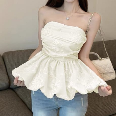 Floral Embroidery Peplum Top 2色