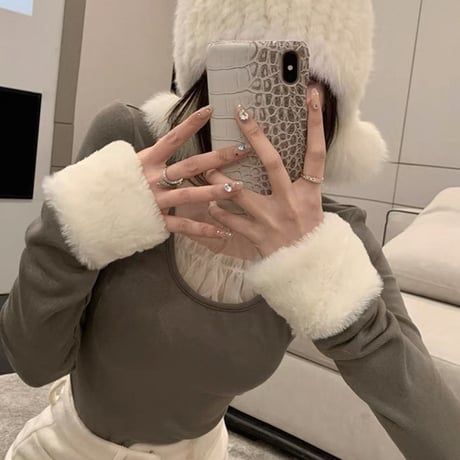 Fluffy Cuff Layered Top 2色