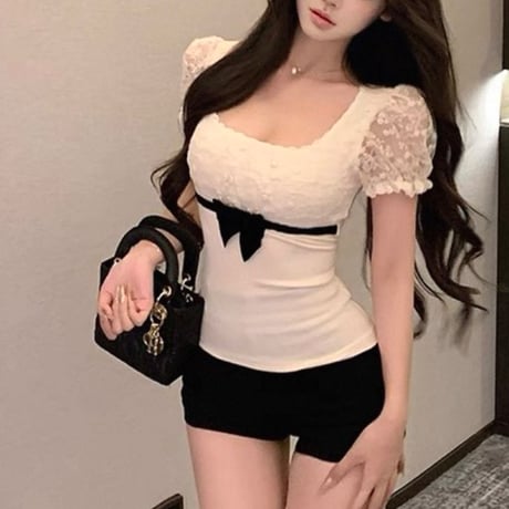 Ribbon Puff Sleeve Top
