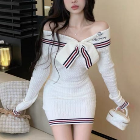 Ribbon Off-shoulder Knit Dress