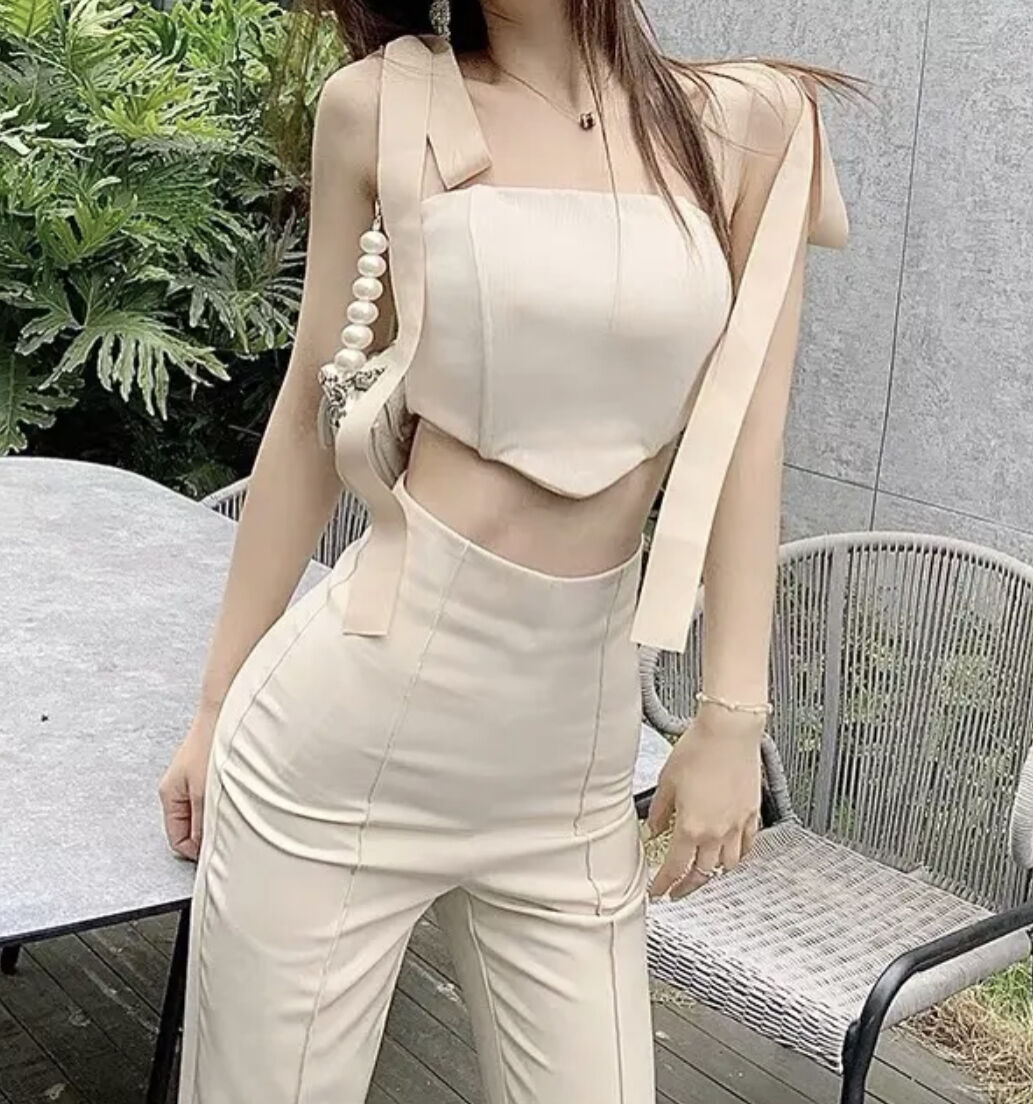 s*y様 美品アナイベージュ リボン付き長袖シャツ　セットアップ可 ABITOKYO セットアップ バックリボン袖ボリューム長袖ブラウス
