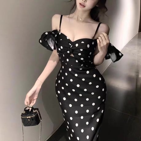Dot frill off shoulder long dress 2色