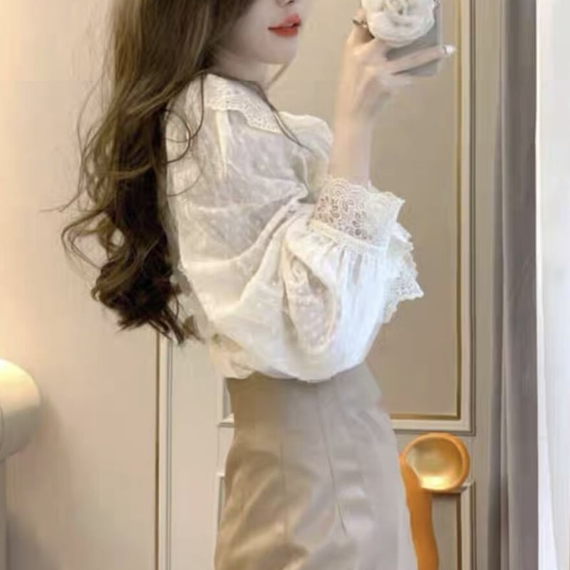 Vネックレース長袖トップス | ecrea