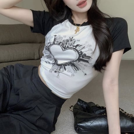 Heart monotone tops