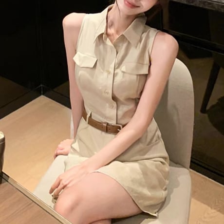 ベルト付き襟ノースリワンピ