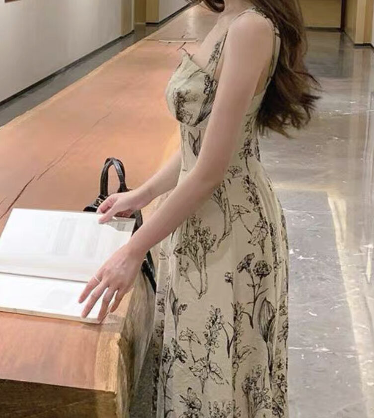 綾野あすか様ご着用♡花柄ノースリロングワンピ | ecrea