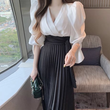 blouse docking  pleats op 2色