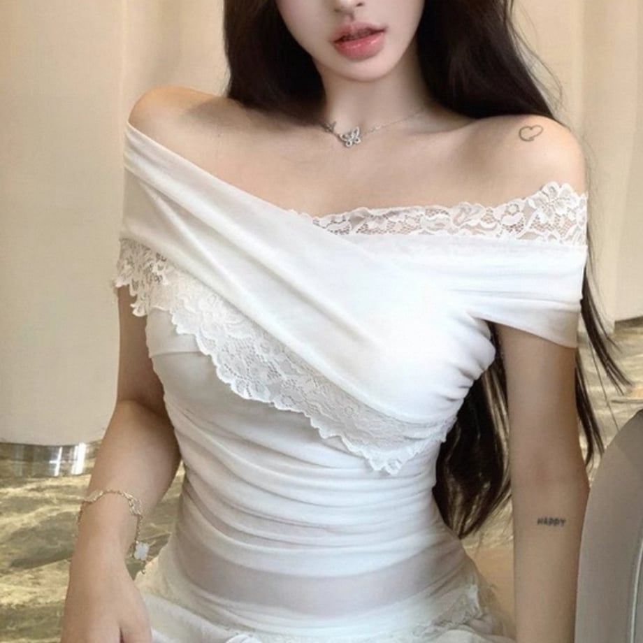 6864e062cd37586618a4acbf
