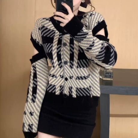 arm cut チェック長袖トップス