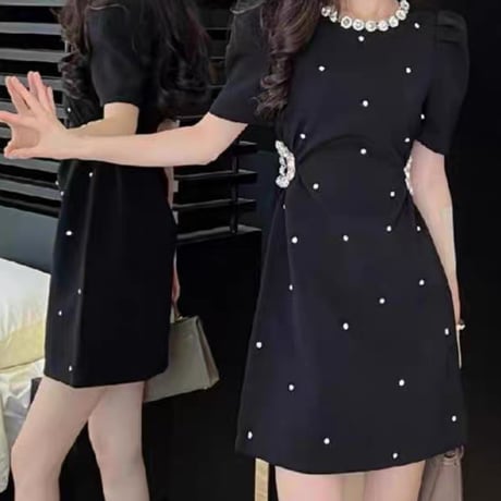 ビジュー付き半袖ワンピ