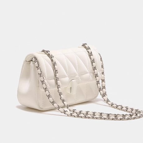 Candy Chain Quilted Bag 3色